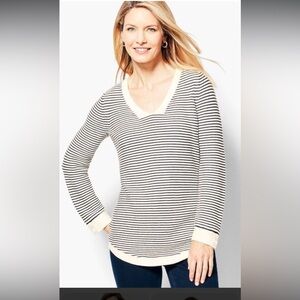 Talbots Petites size LP Curved hem link stitch v-neck striped sweater nautical